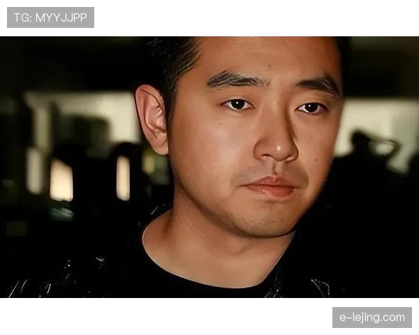 孔令辉当年赢球后喝的那瓶矿泉水，现在看简直是顶流爱豆待遇